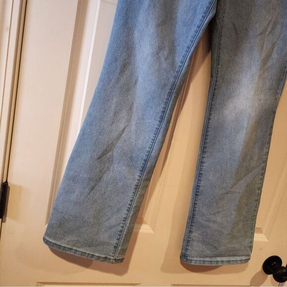 No Boundaries light wash boot cut jeans 13 - Picture 3 of 4